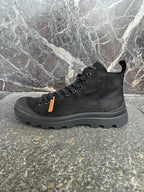 Panachic alte in suede nere