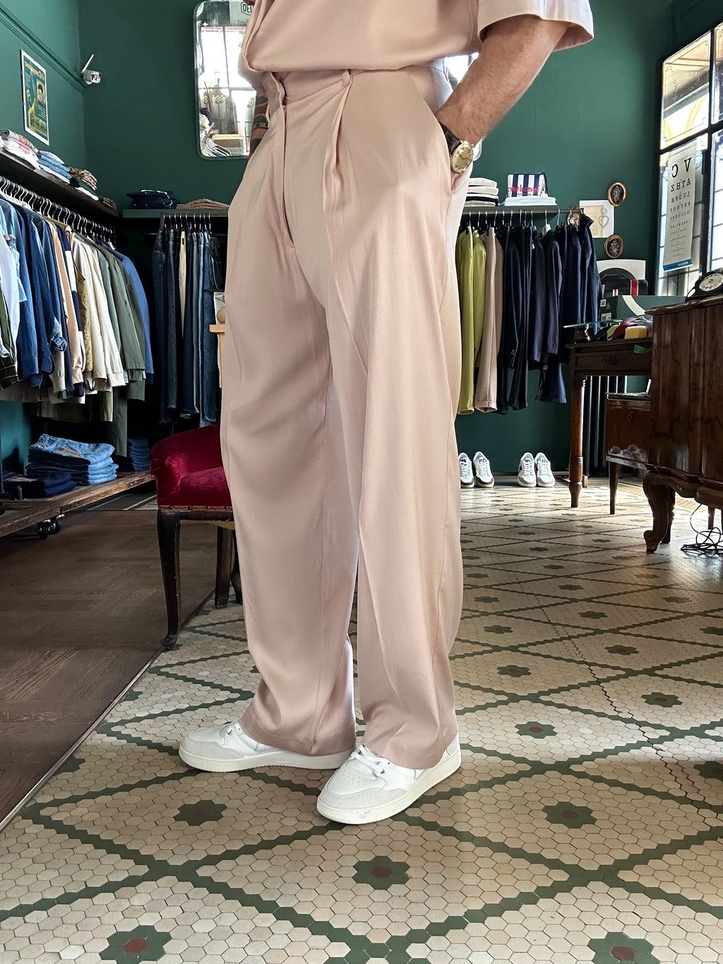 Silky baggy trousers