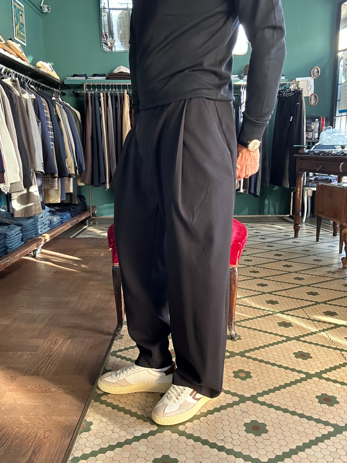 Pantalone modello Japan Made in Italy