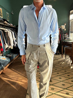 Pantalone con pence regular fit spigato