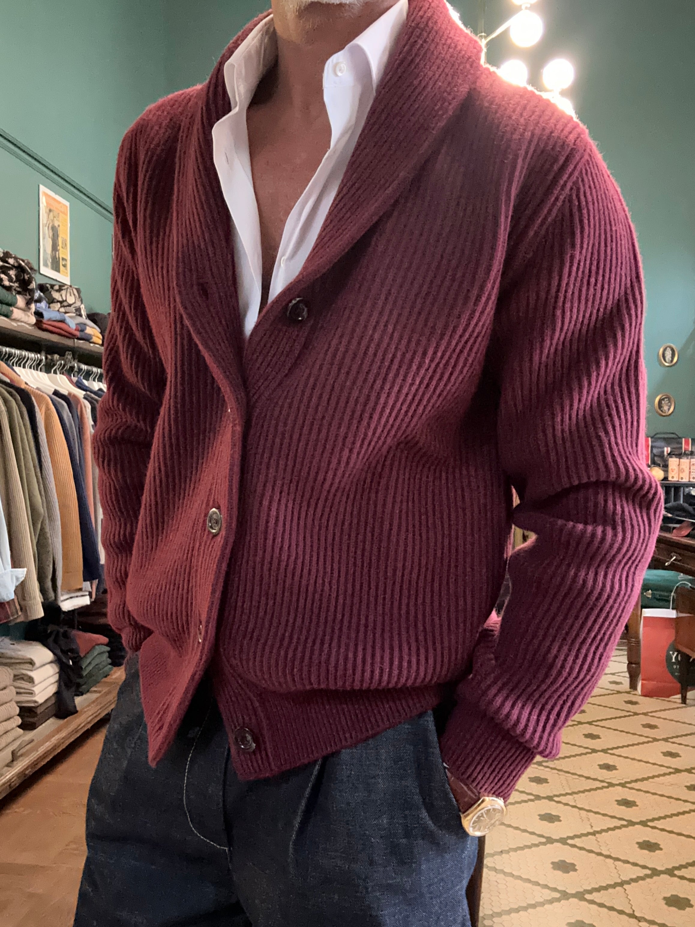 Cardigan sciallato in lana a coste