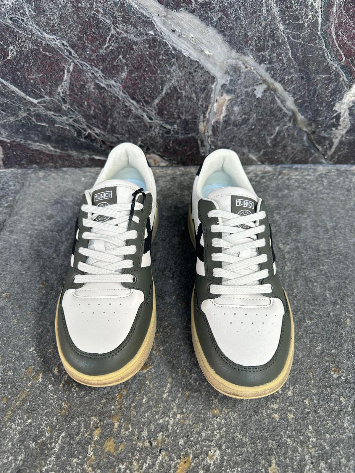 Sneakers Munich legit Man 105 verdi e bianche