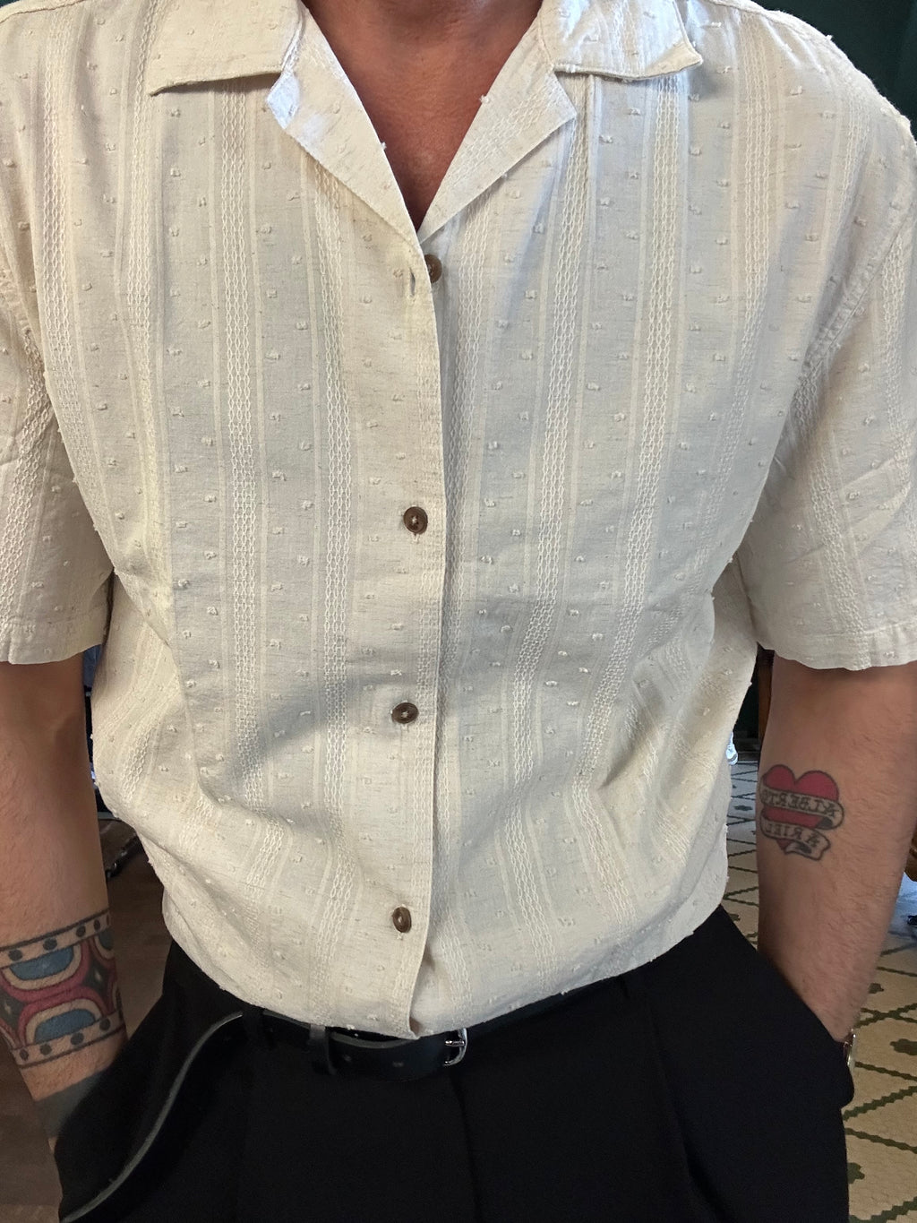 Embroidered Hawaiian collar shirt