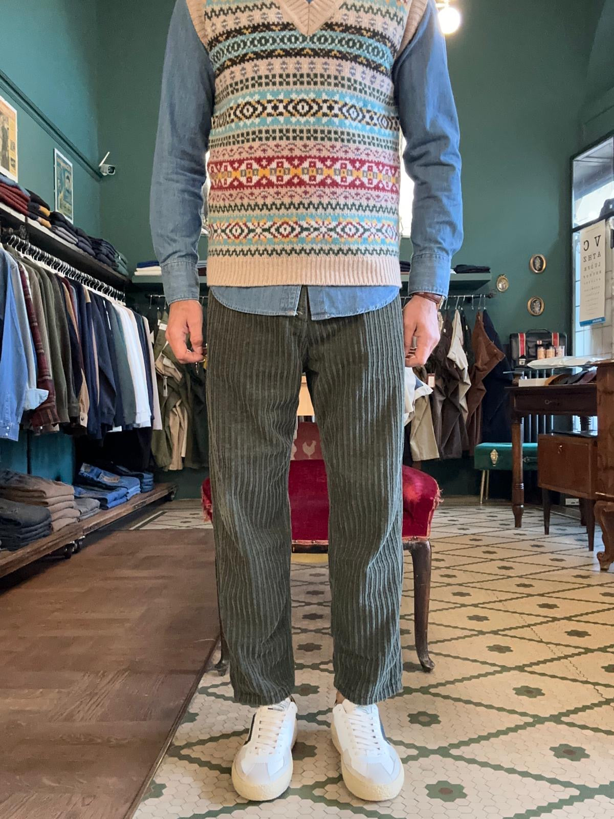 Pantalone Teide loose fit in velluto a coste