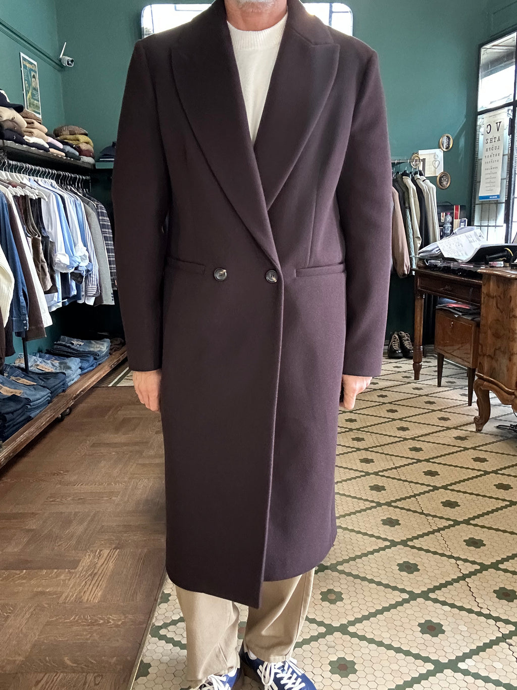 Cappotto con rever a lancia