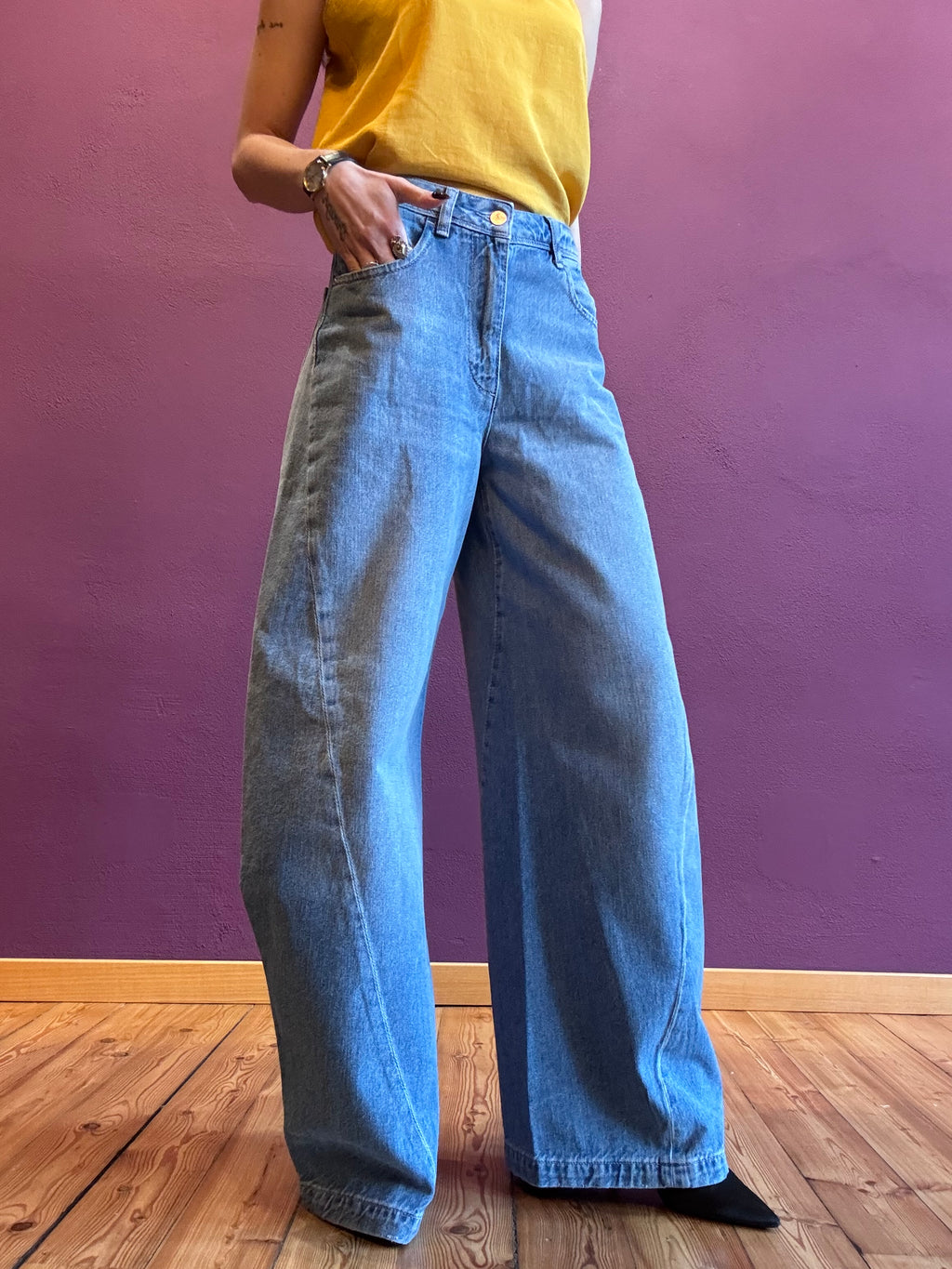 Jeans loose barrel leg