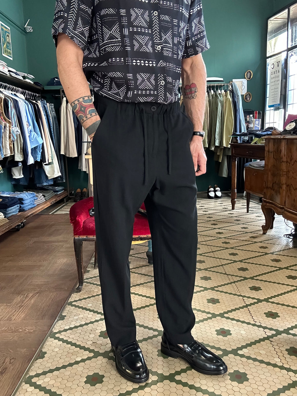Pantalaccio regular fit cotone lino nero