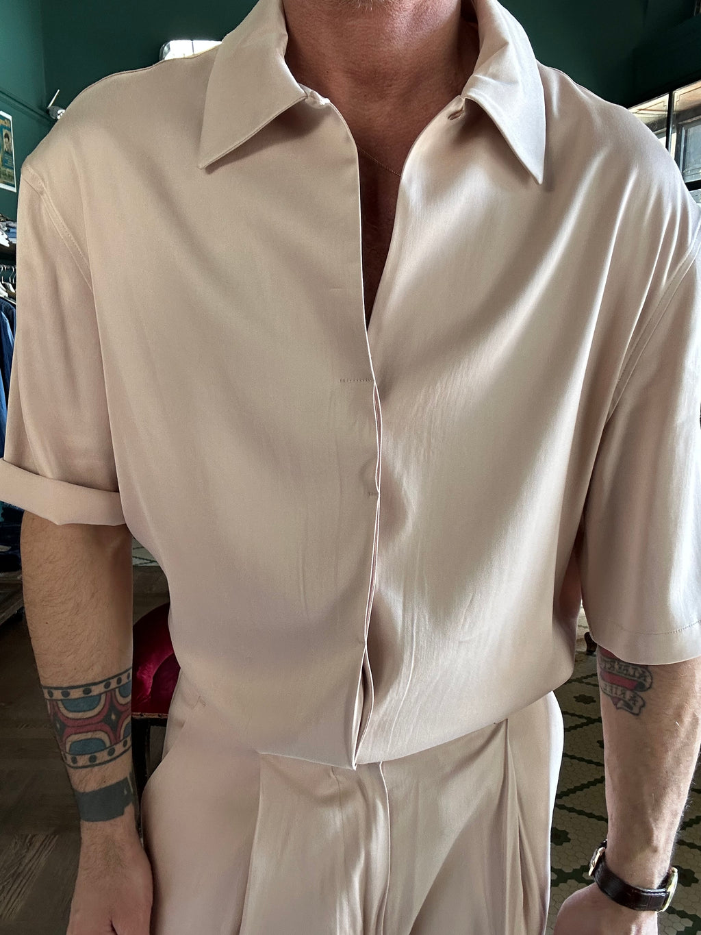 Silky oversized shirt