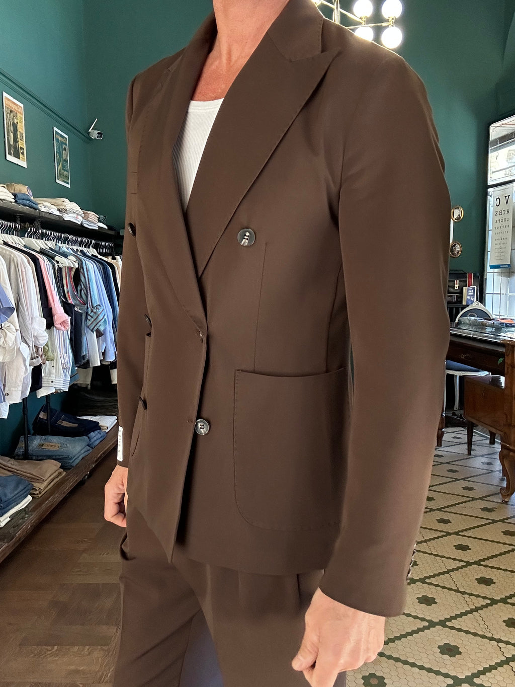 Abito doppiopetto marrone Made in italy