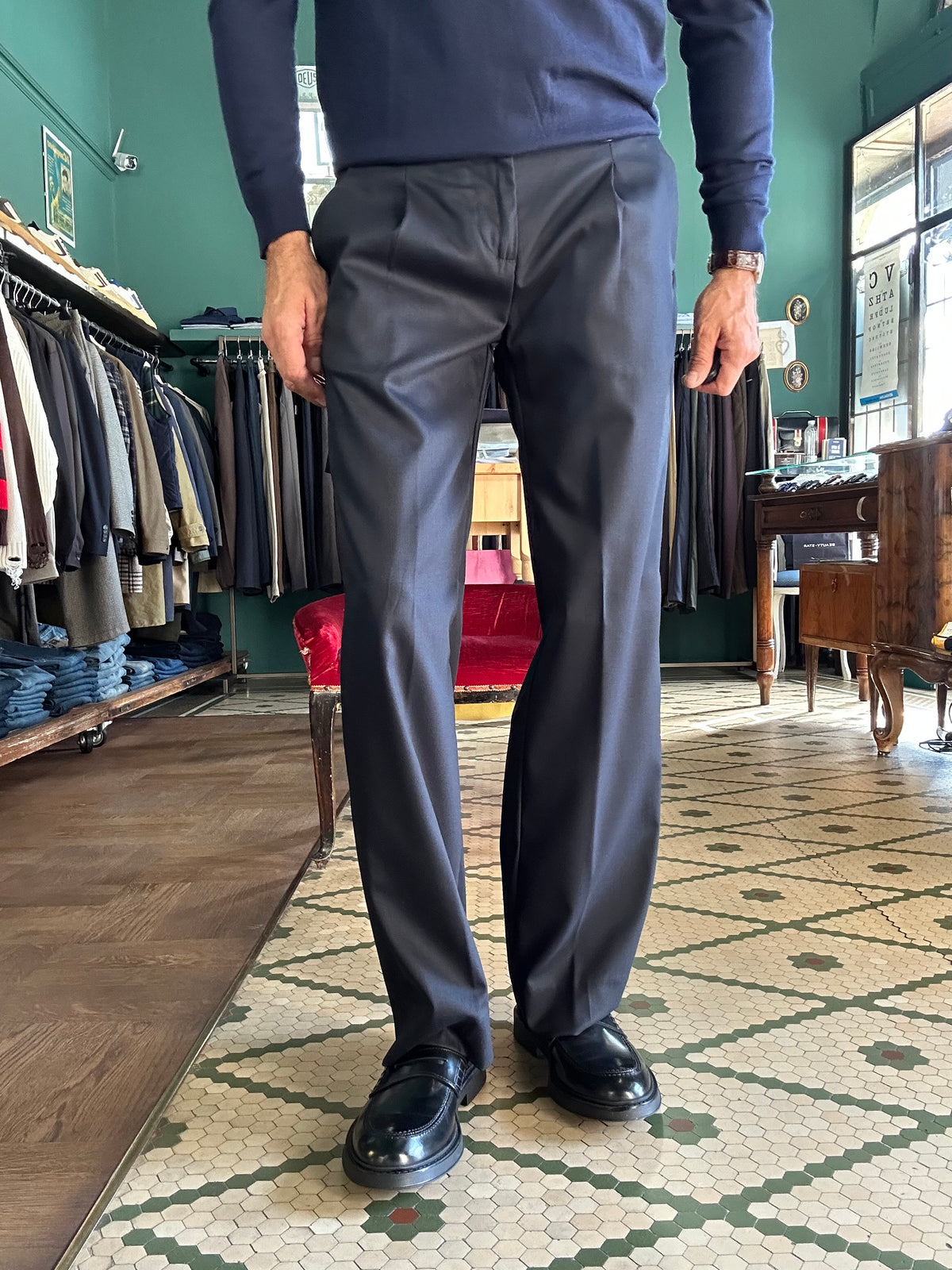 Pantalone Genny con pence regular fit