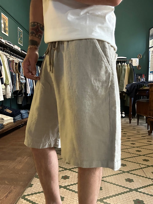 Bermuda oversize in lino Made in Italy