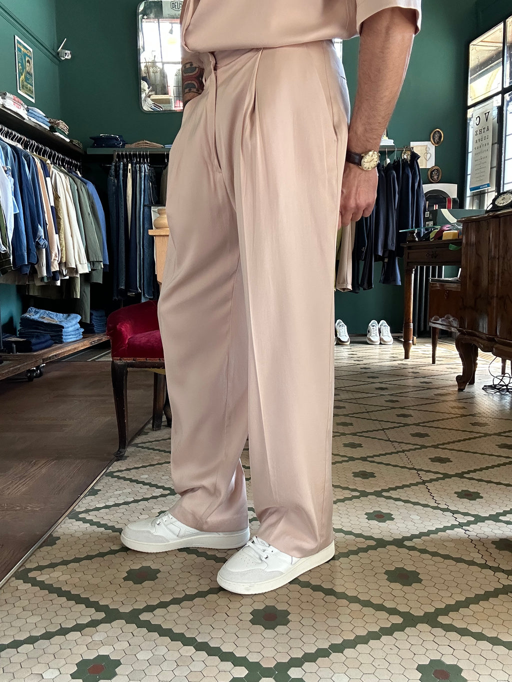 Silky baggy trousers