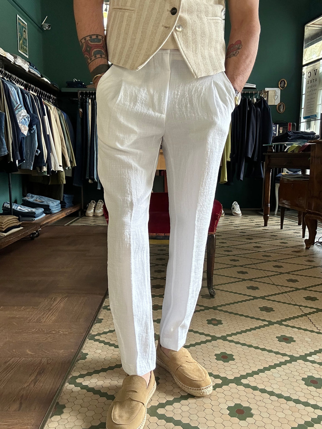 Pegaso trousers with linen-effect pleats