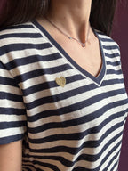 T-shirt a righe con ricamo