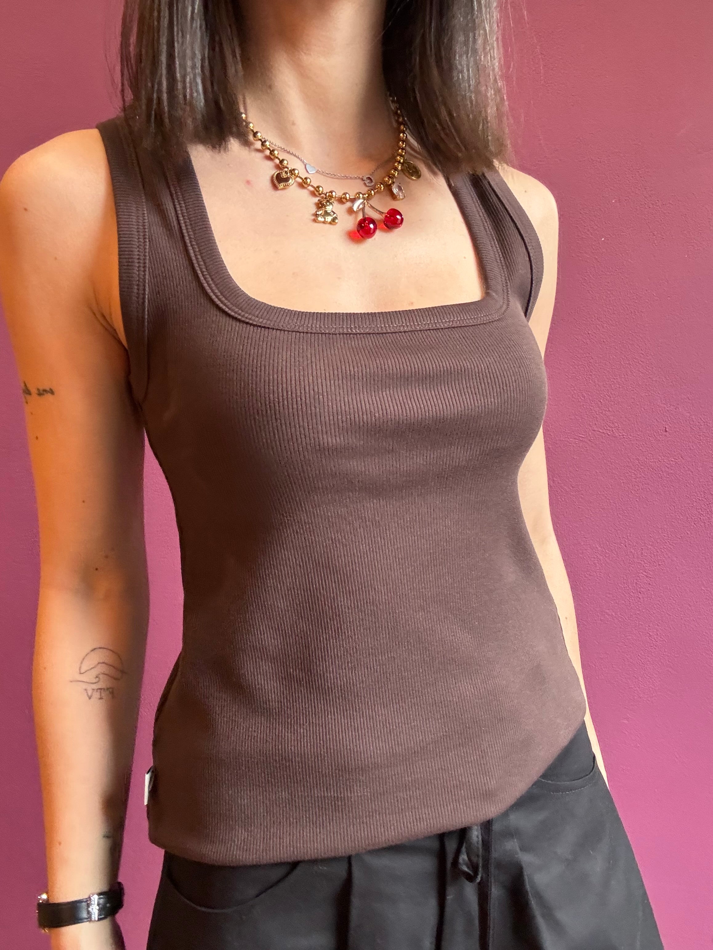 Top Mira aus 100 % Baumwolle