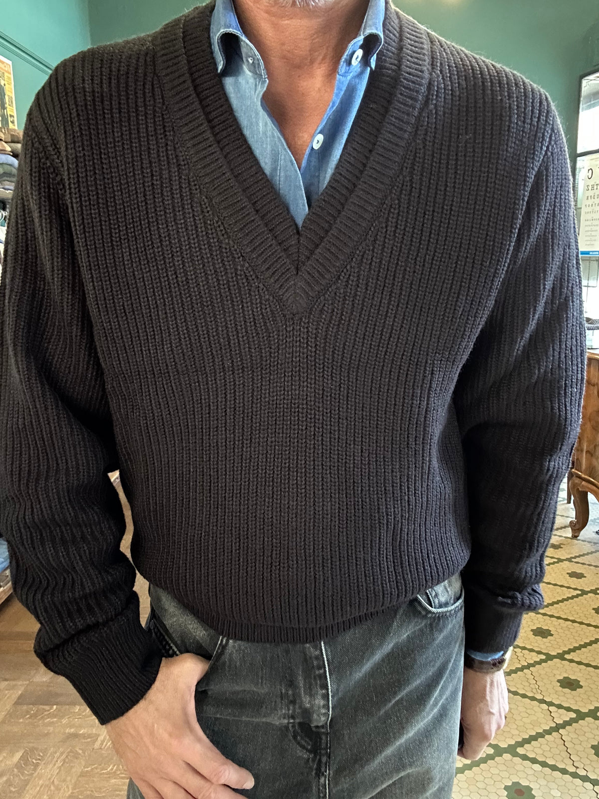 Maglione scollo V