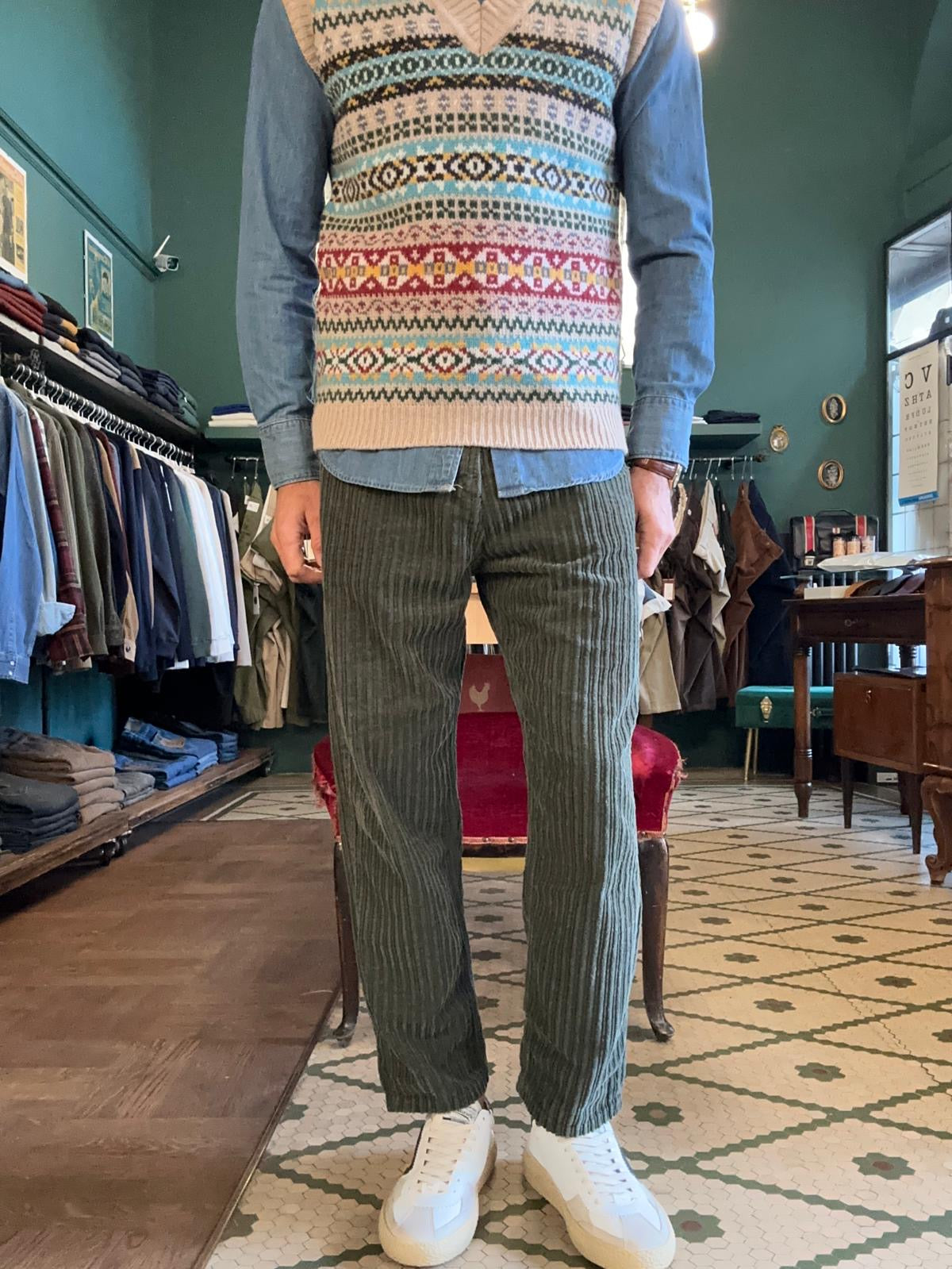 Pantalone Teide loose fit in velluto a coste