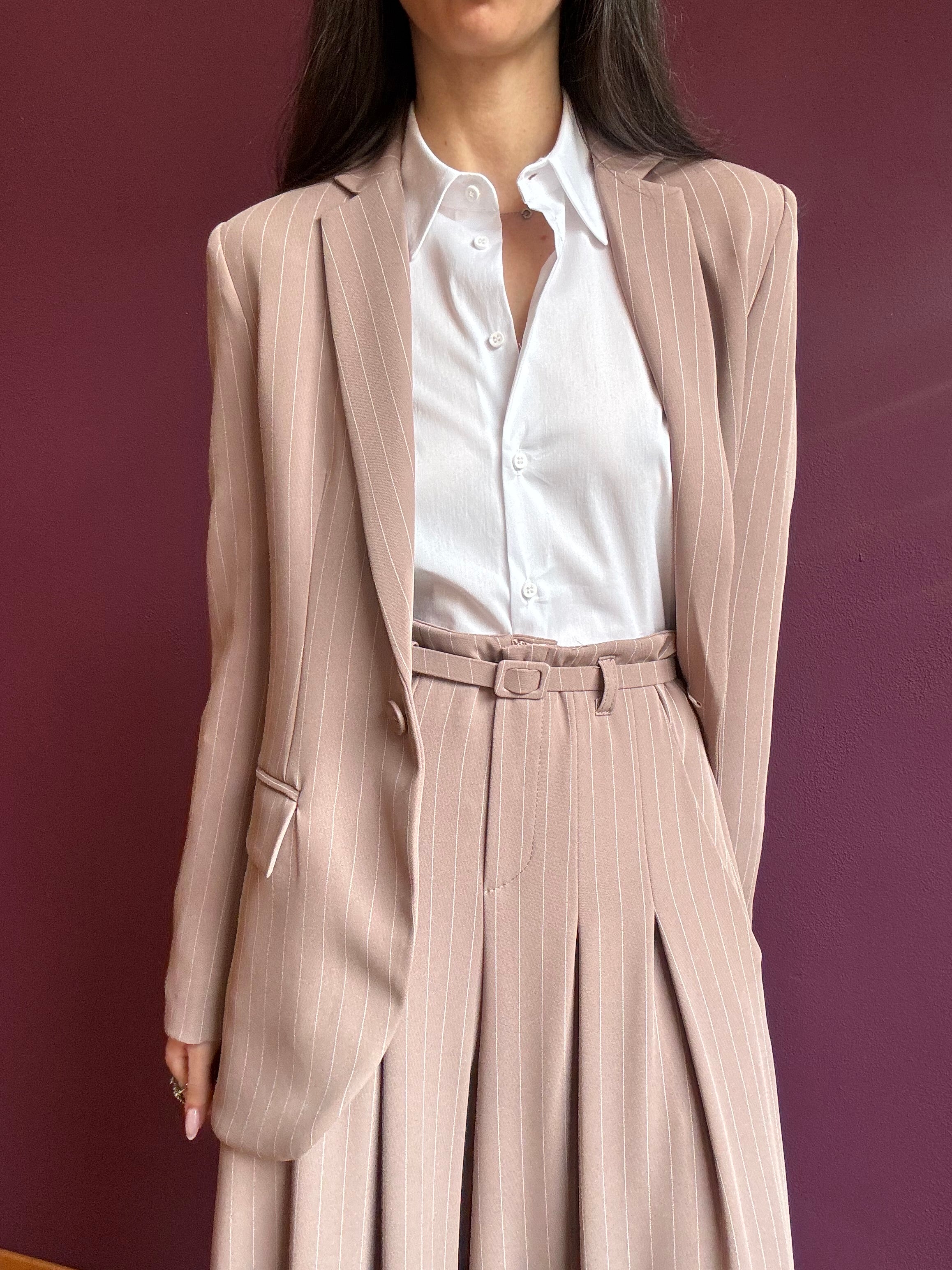 Pinstripe single-breasted jacket