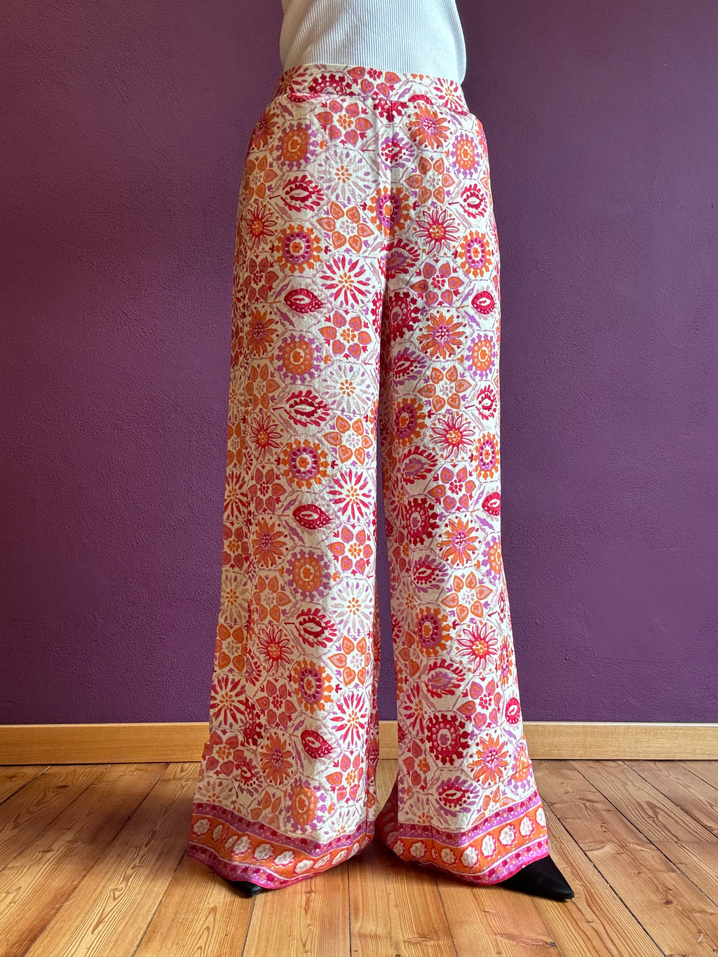 Pantalone melissa in fantasia con elastico in vita