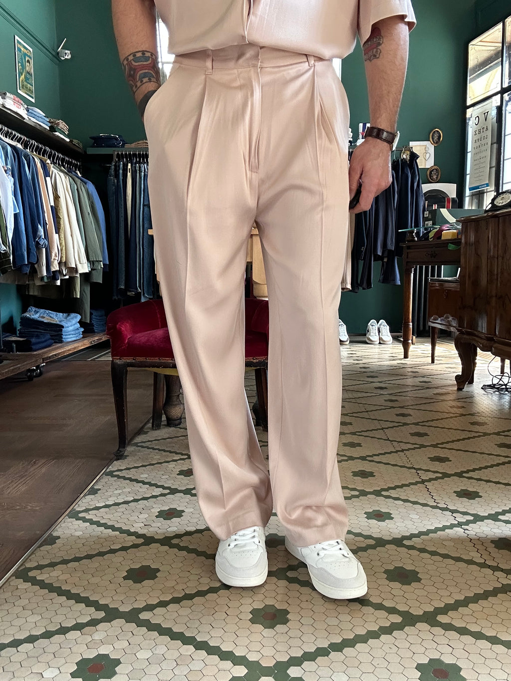 Silky baggy trousers