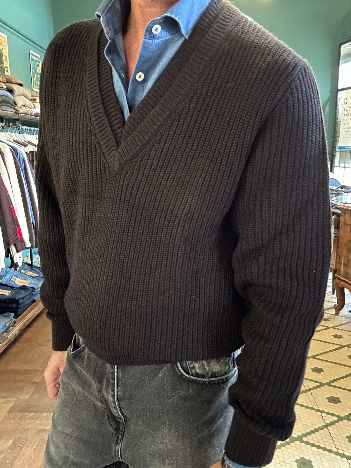 Maglione scollo V