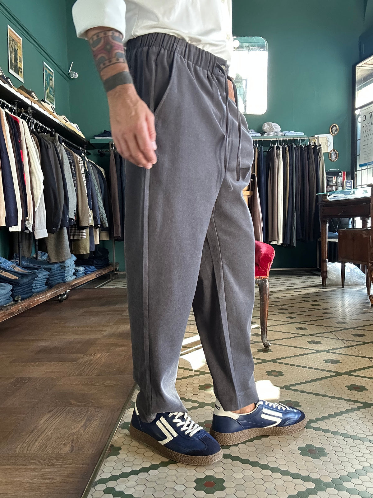 Pantalone con coulise regular fit