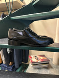 Brushed brogue with leather sole