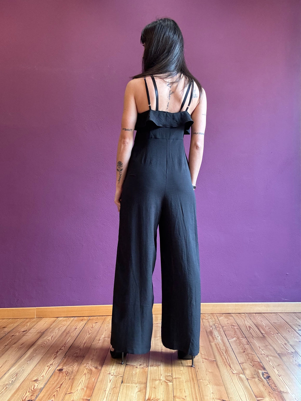 Tuta Giulia con volant