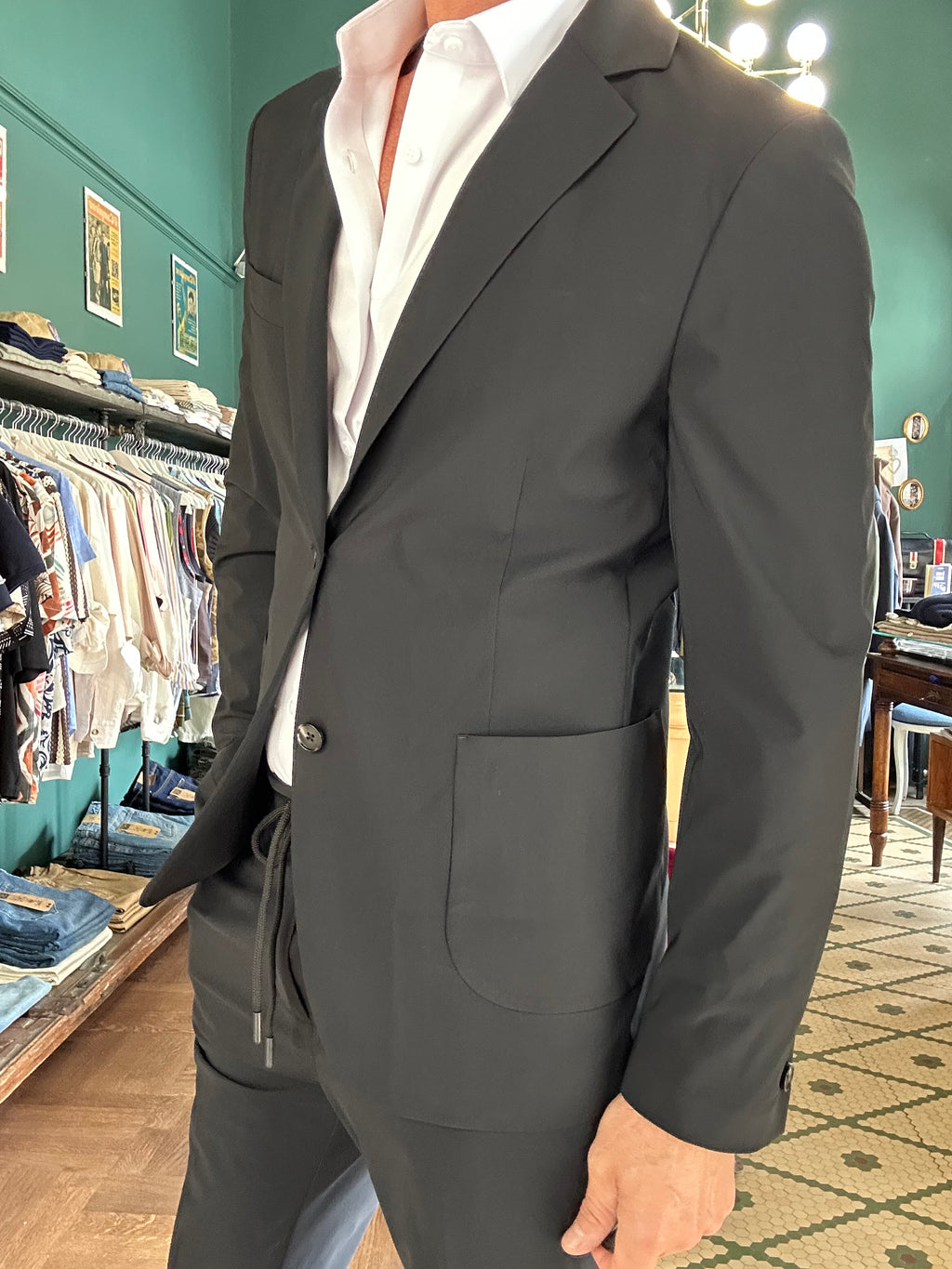 Blue non-iron technical fabric suit