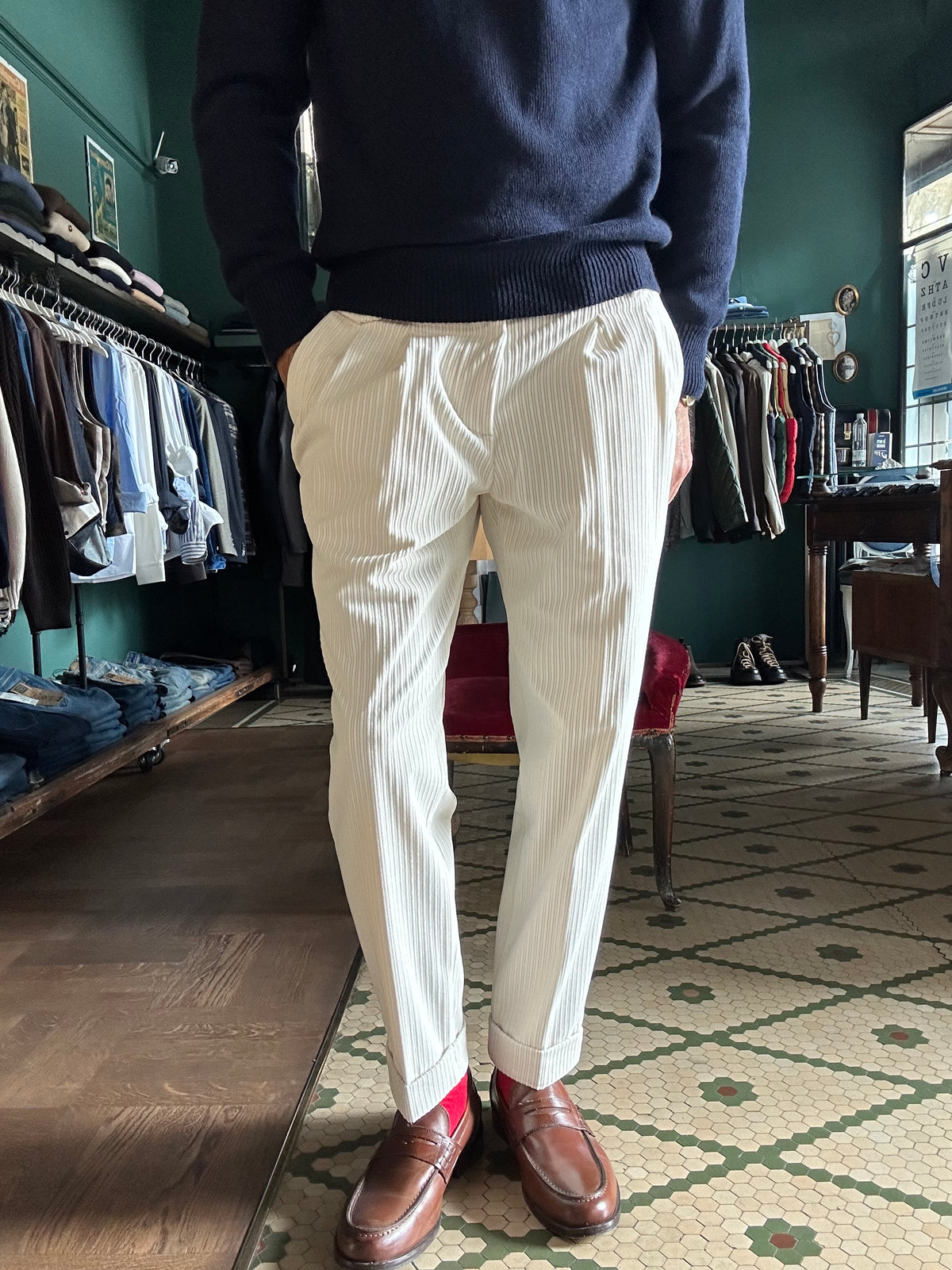 Pantalone velluto roccia con pence