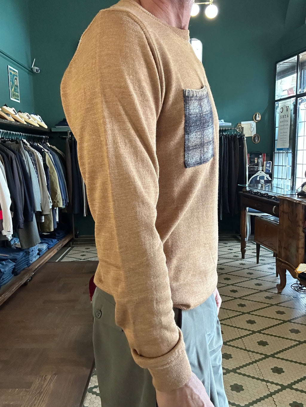 Maglione Koon girocollo con taschino misto lana
