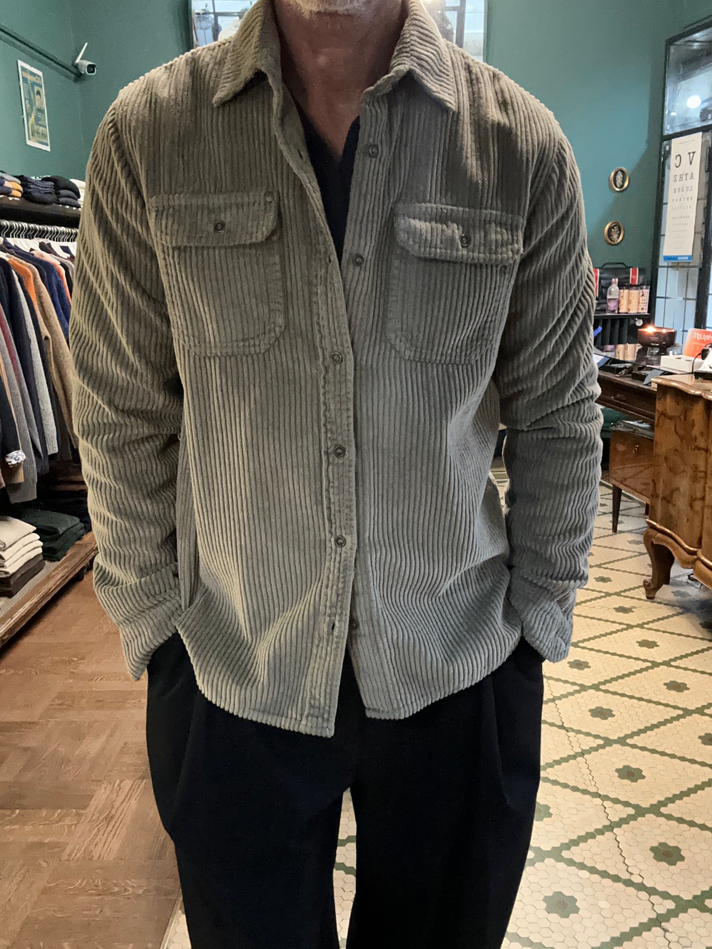 Camicia overshirt in velluto a coste