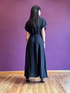 Vestito con scollo a V e maniche a farfalla