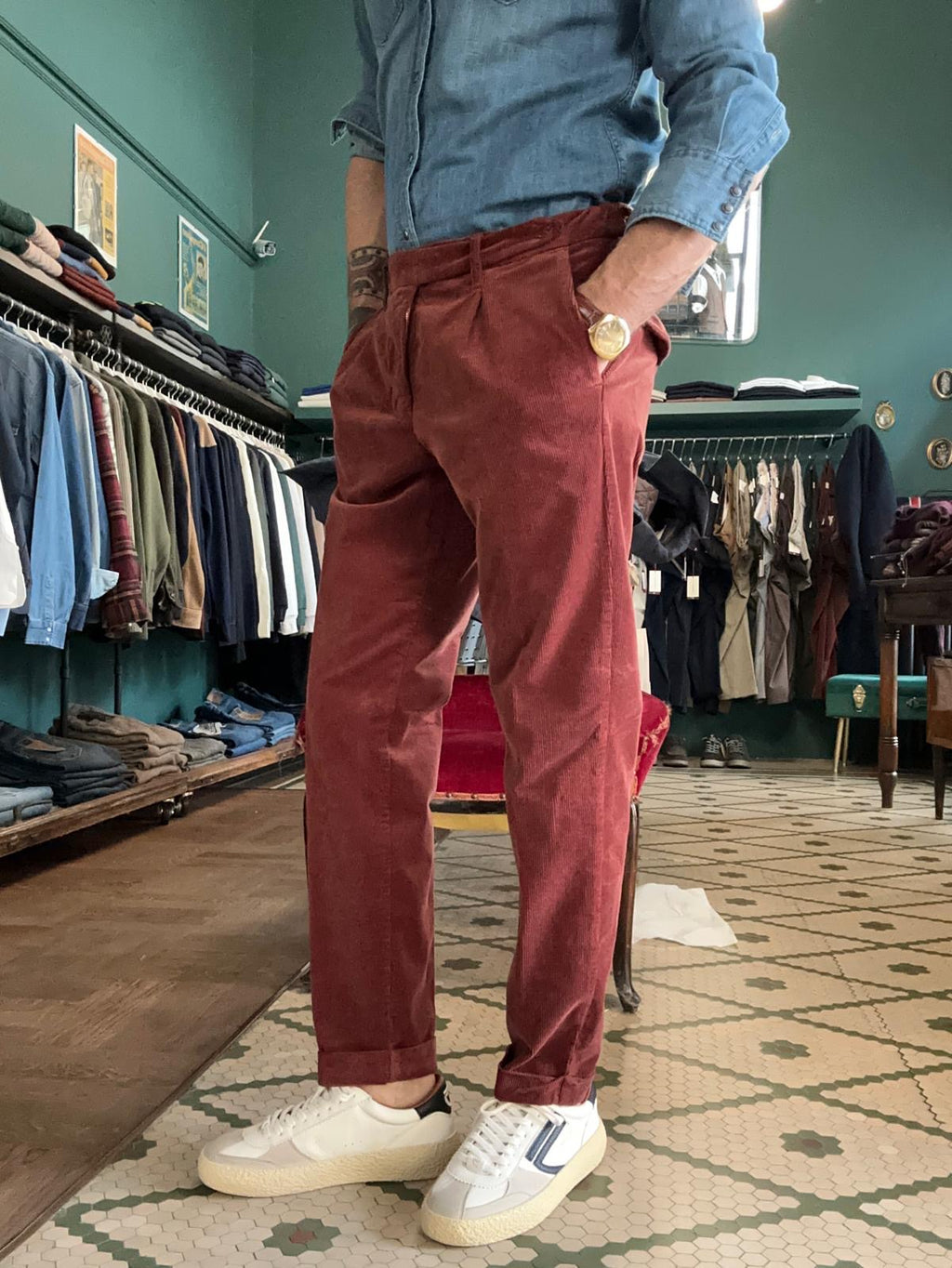 Pantaloni “Lion” in velluto mille righe