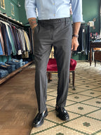 Pantalone Bridges slim fit con elastico in vita