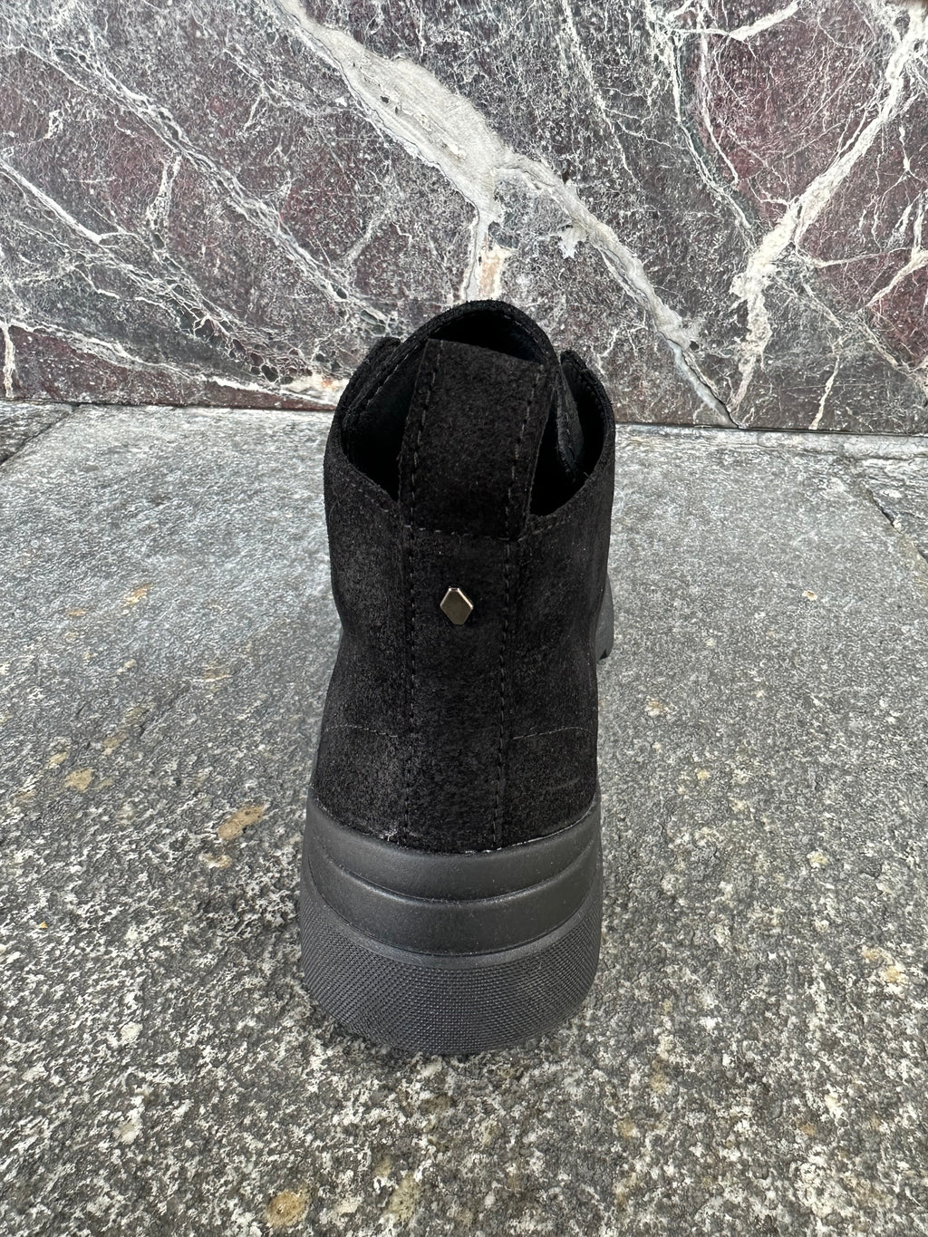 Panachic alte in suede nere