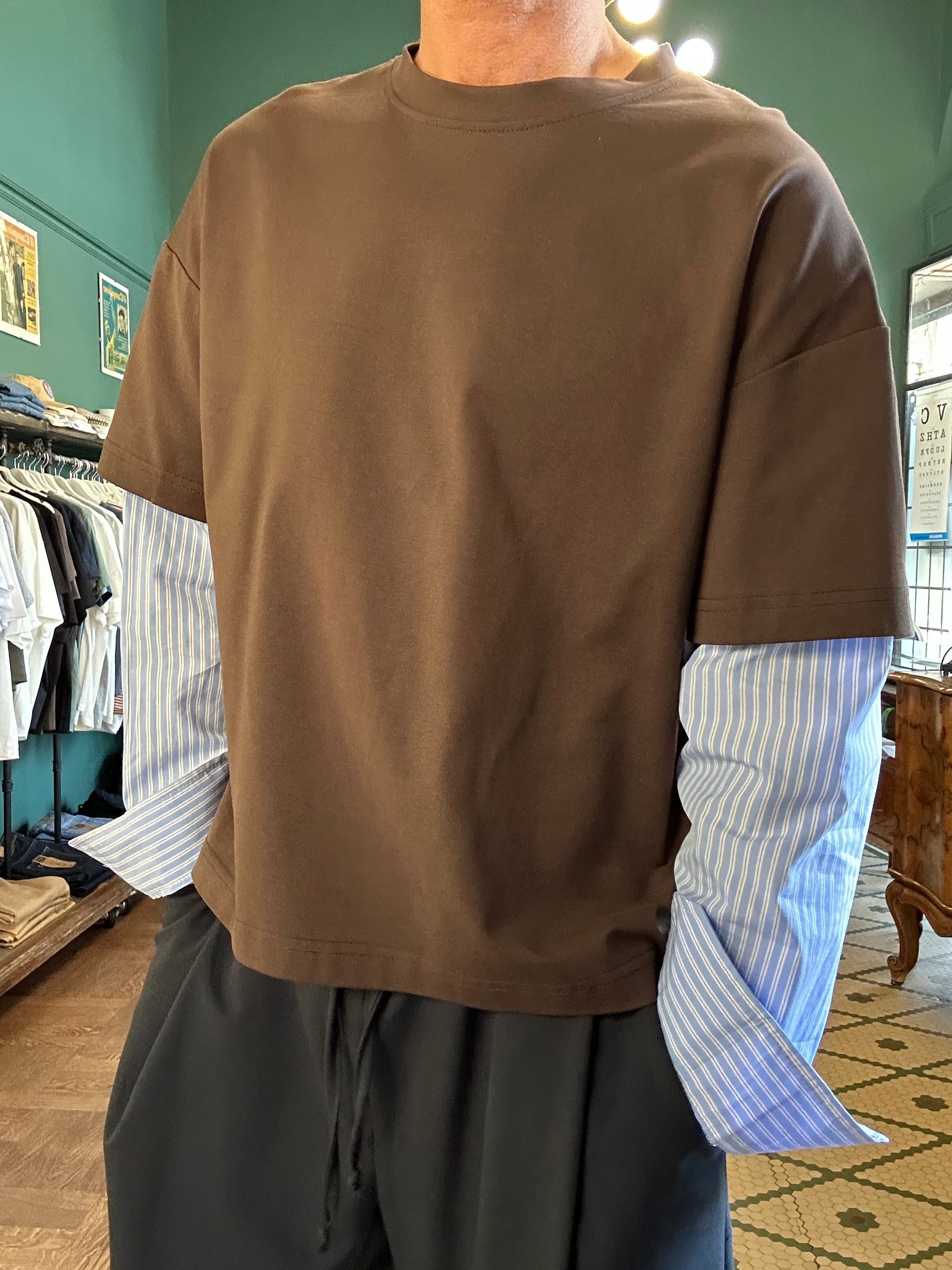T-shirt oversize con dettaglio maniche camicia