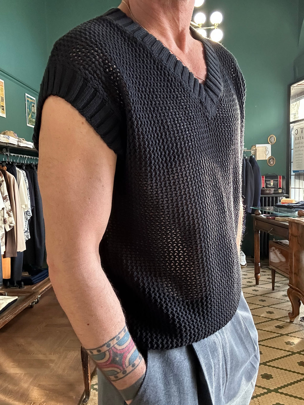 Gilet in cotone traforato nero