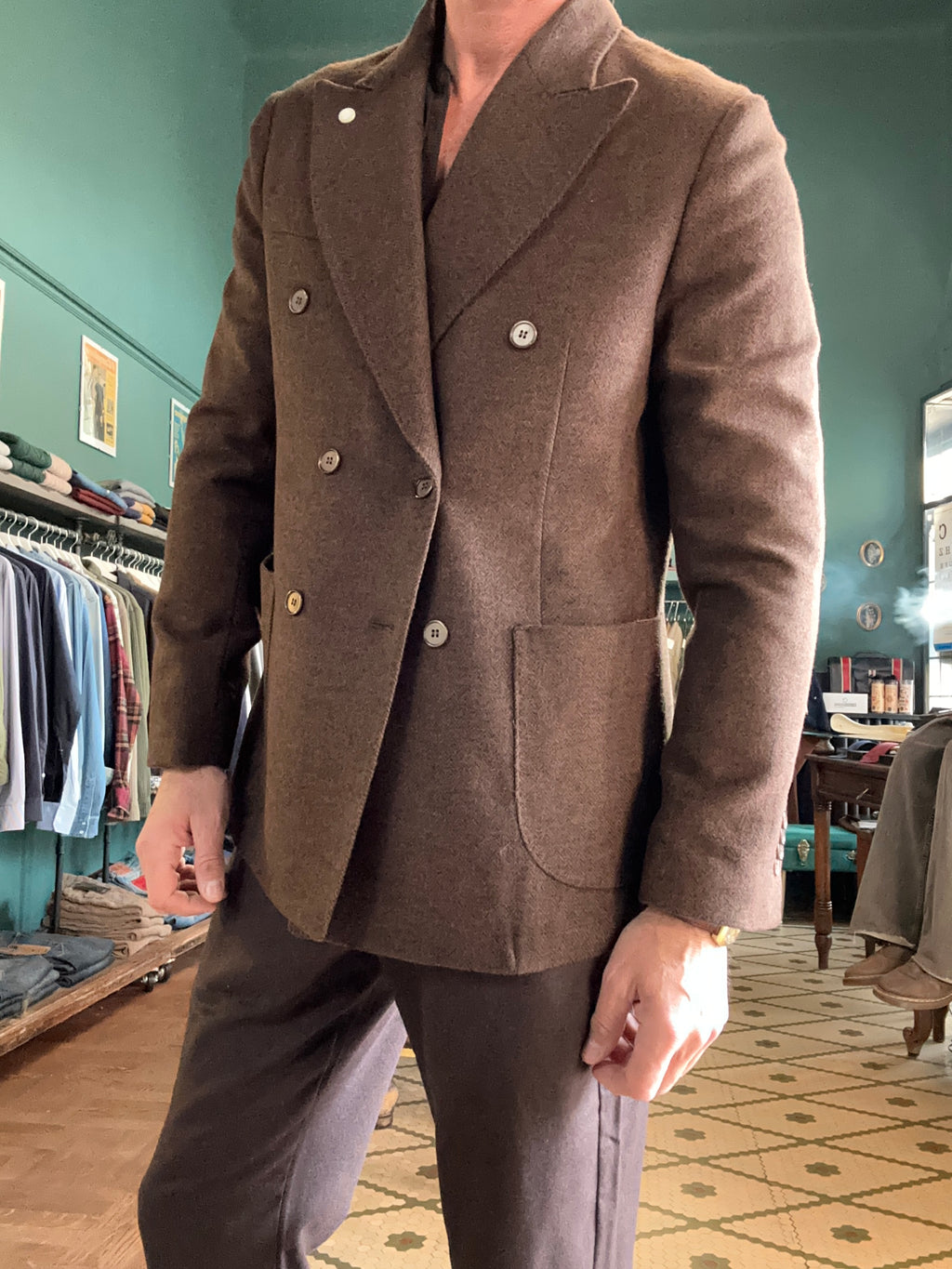 Giacca doppiopetto spigata