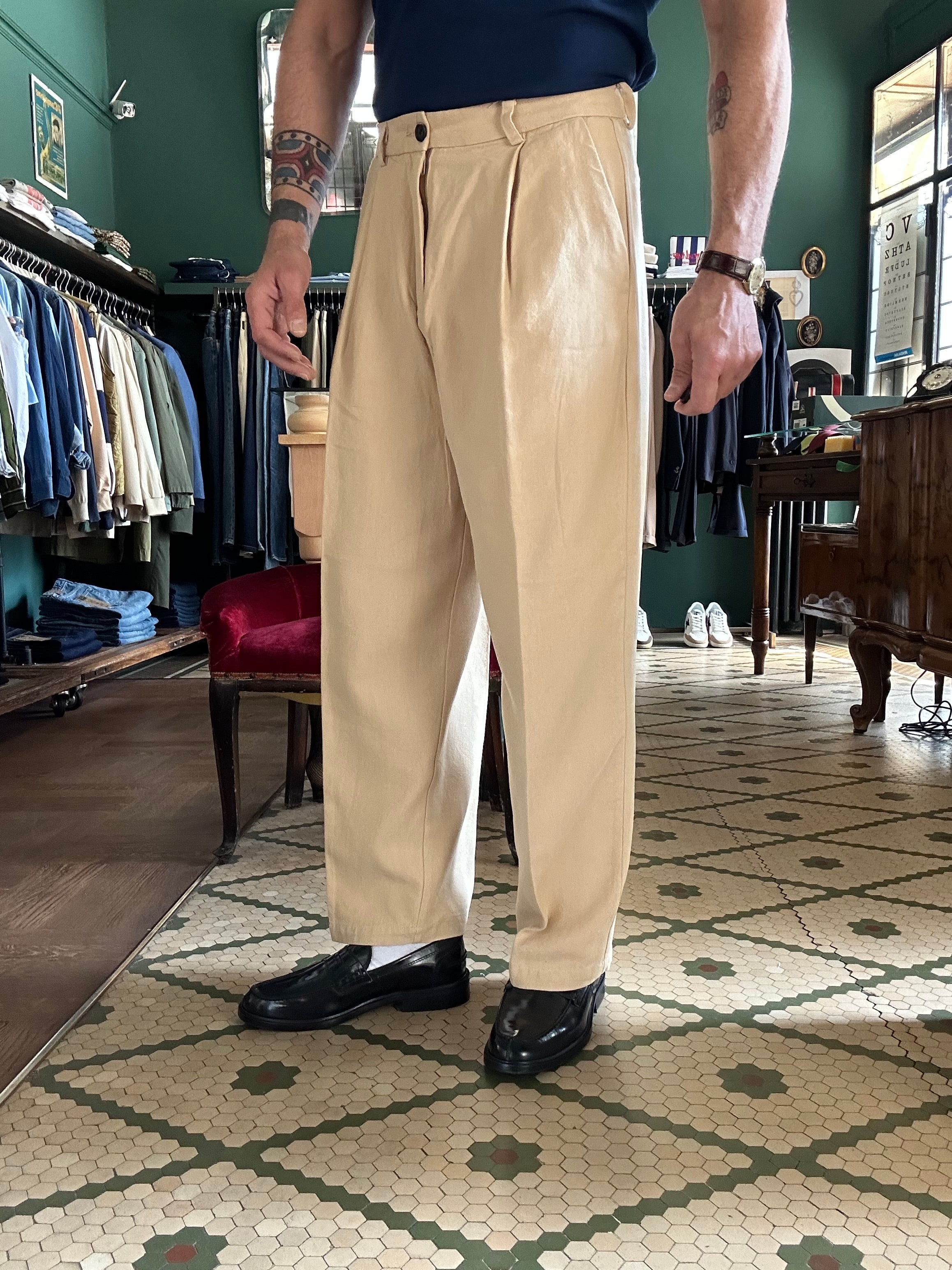 Linen blend oversized trousers with pleats