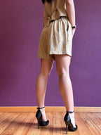 Pantaloncino beige in misto lino