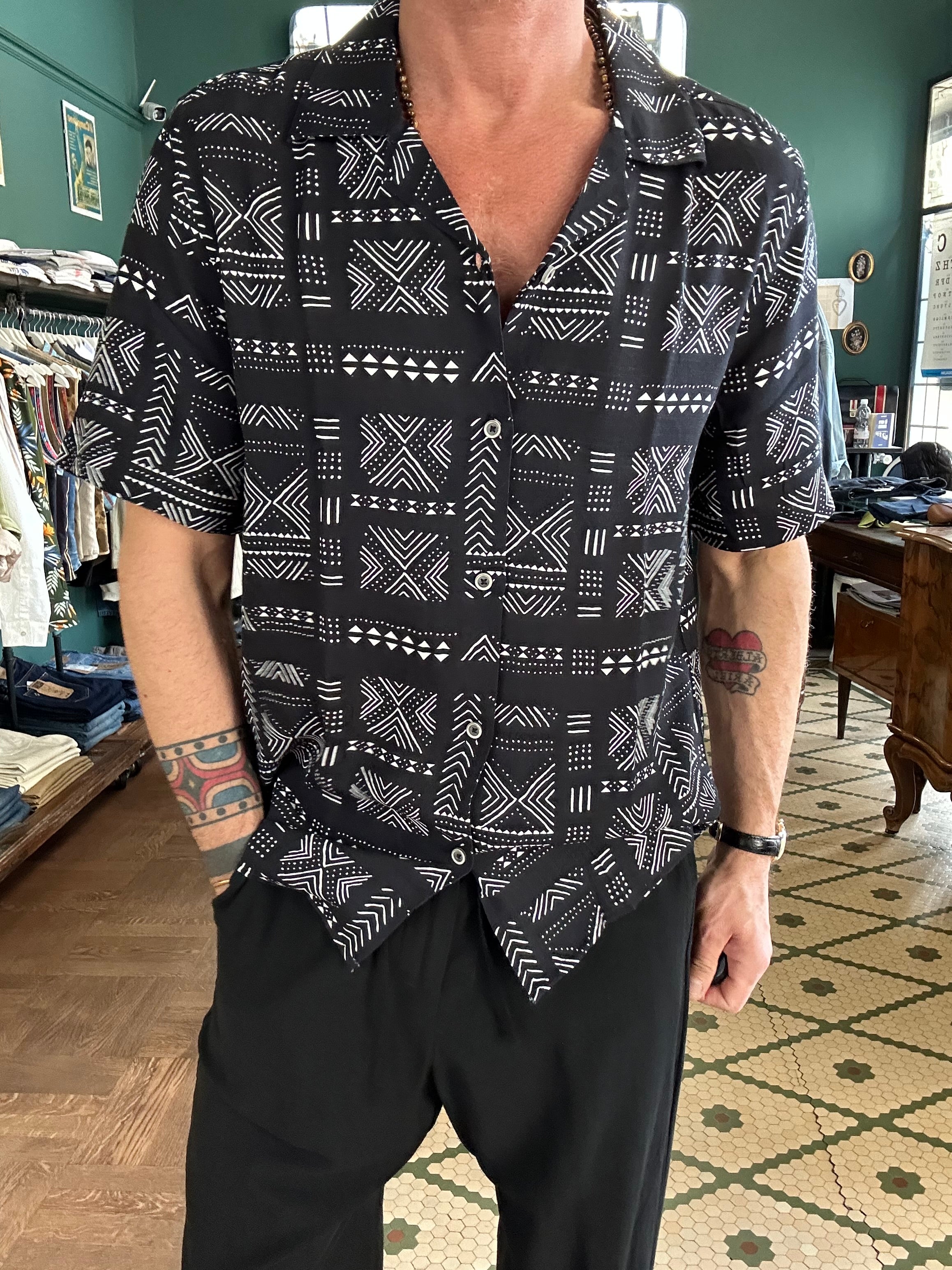 Camicia collo Hawaii fantasia Yonas