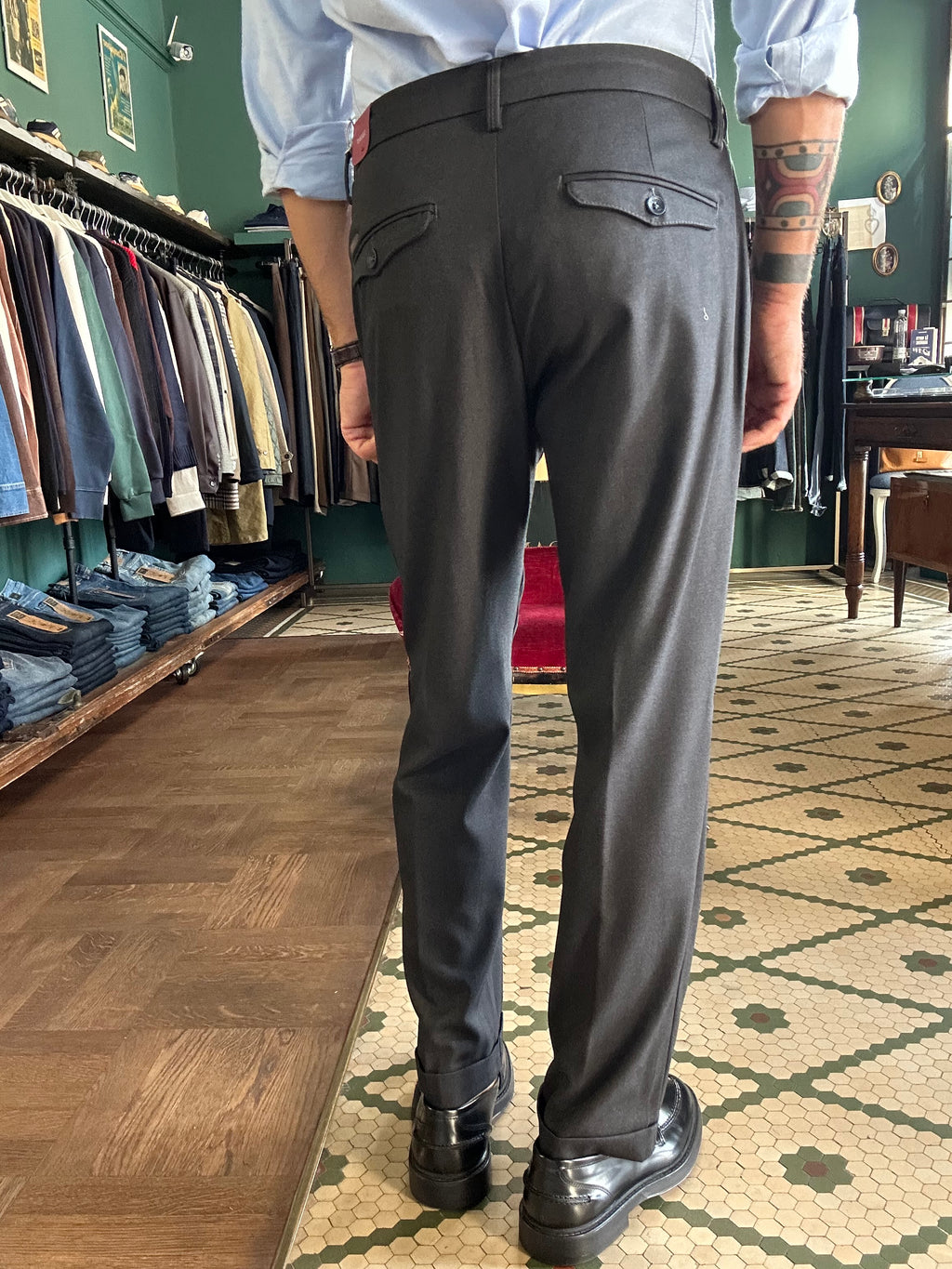 Pantalone Bridges slim fit con elastico in vita