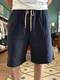 Bermuda oversize in lino Made in Italy