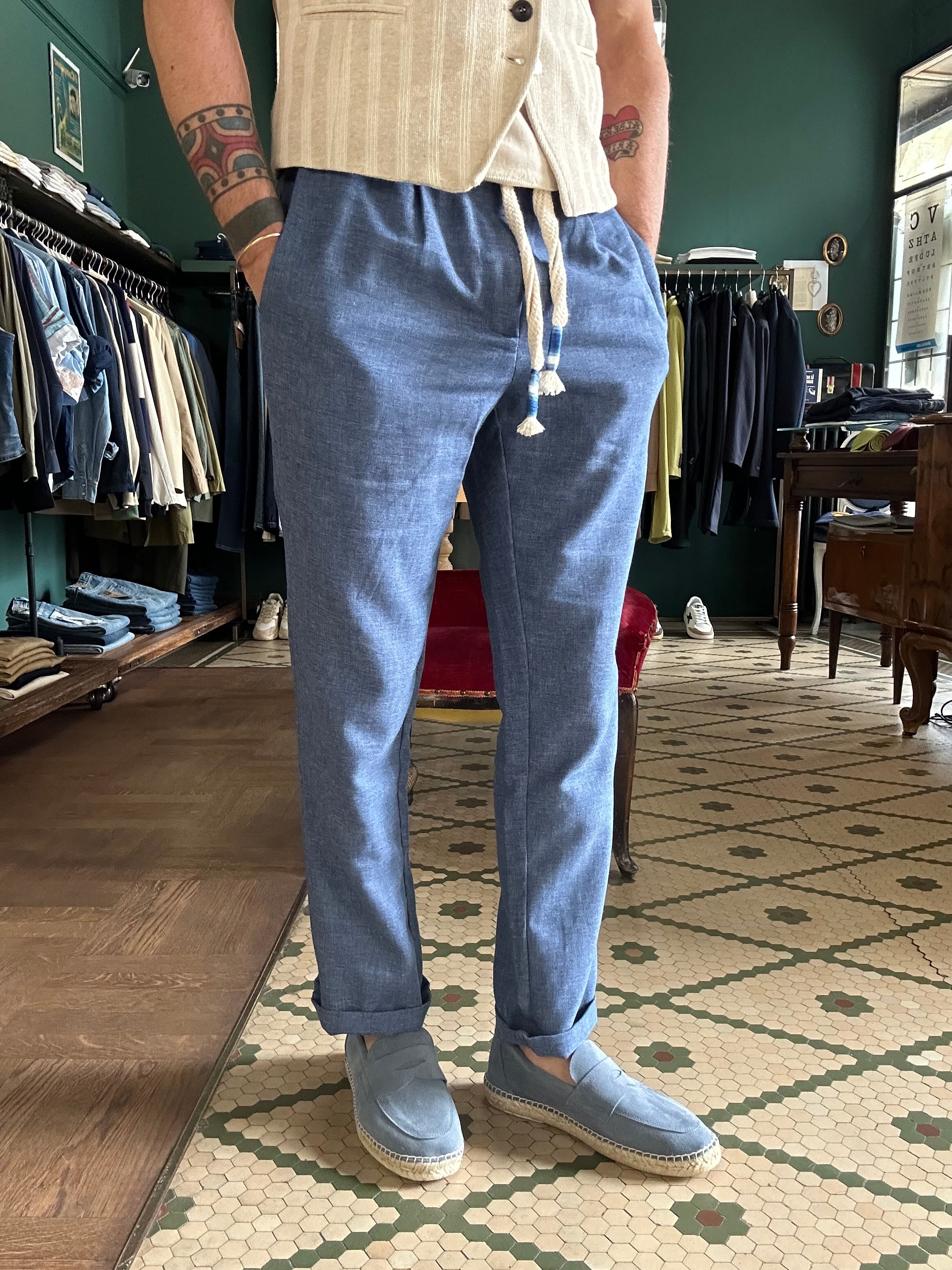 Linen blend baggy trousers made in Italy