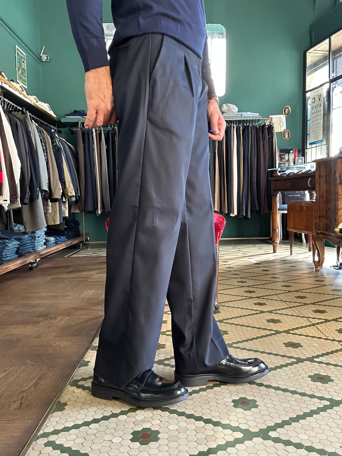 Pantalone Genny con pence regular fit