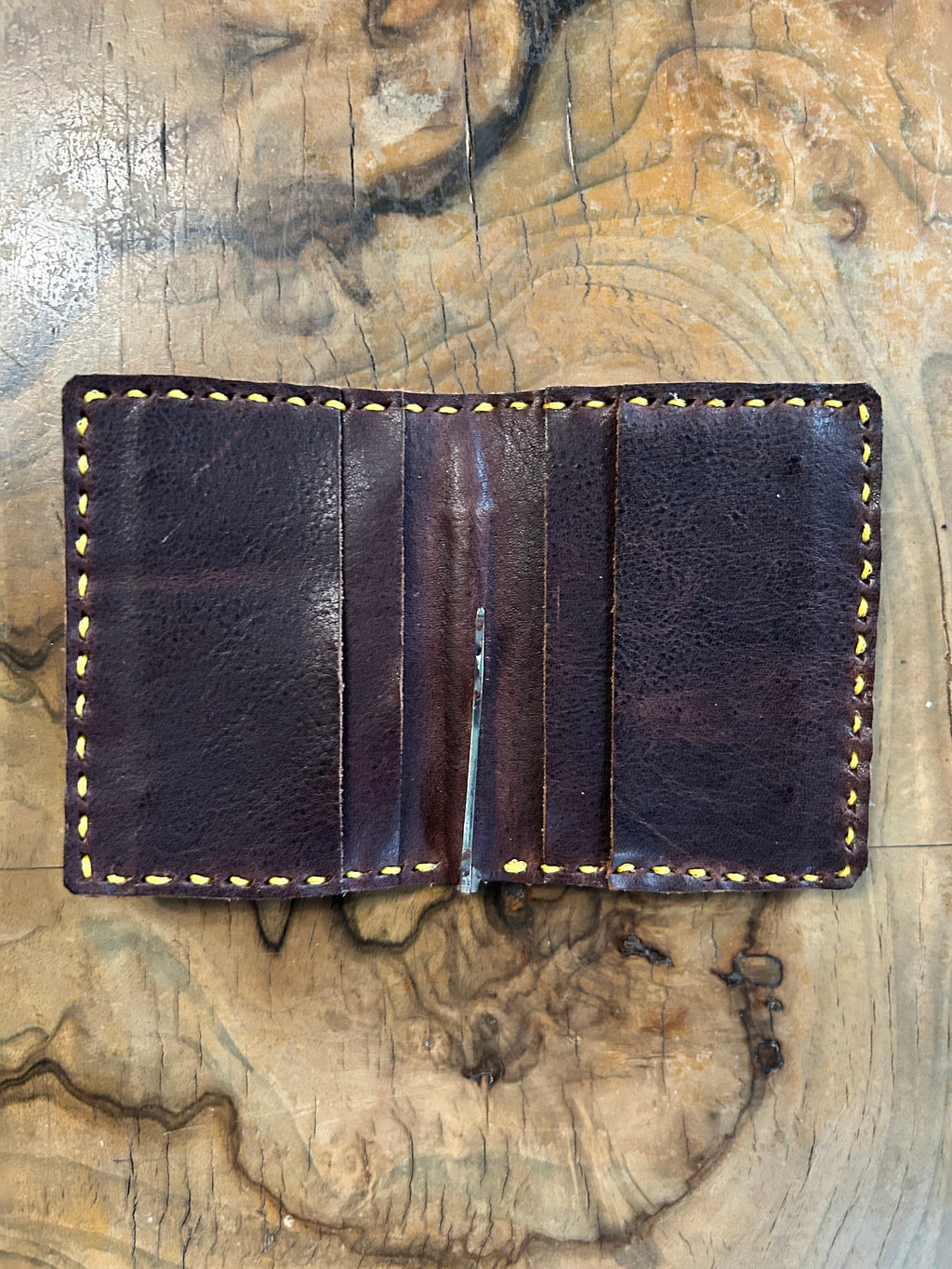 Handgefertigte florentinische Ledergeldbörsen