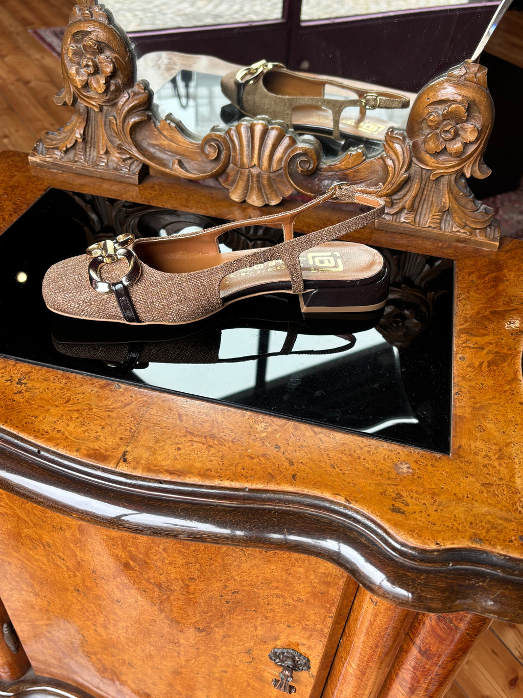 Linen square-toe slingbacks