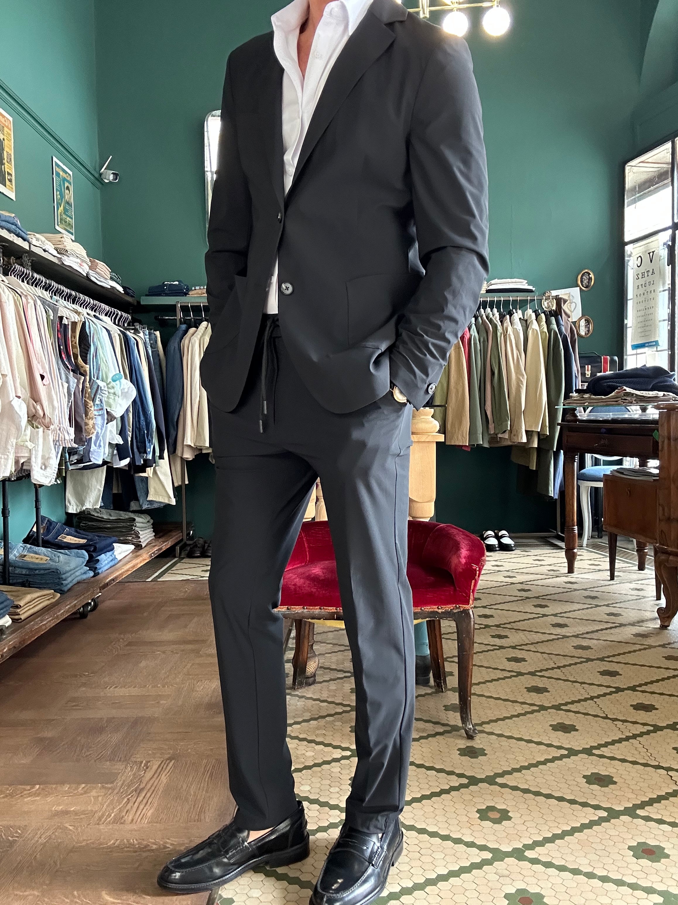 Blue non-iron technical fabric suit