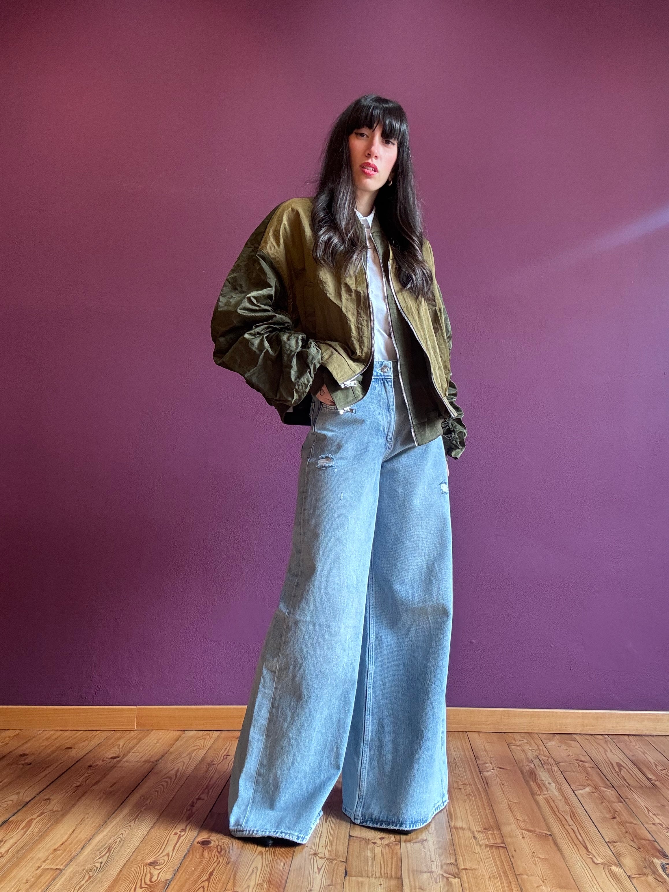 Bomber con manica arricciata verde